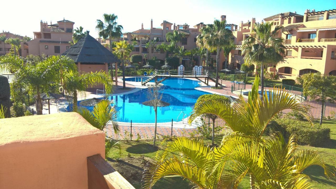 Hacienda Del Sol Beachside And Golf Apt Marbella Puerto Banus Estepona Exterior photo